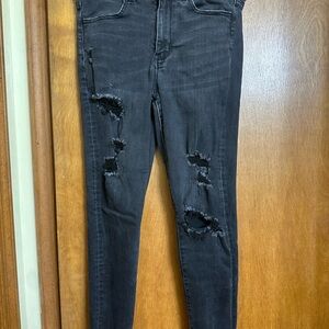 American Eagle Outfitters Jeans with Distressed Details